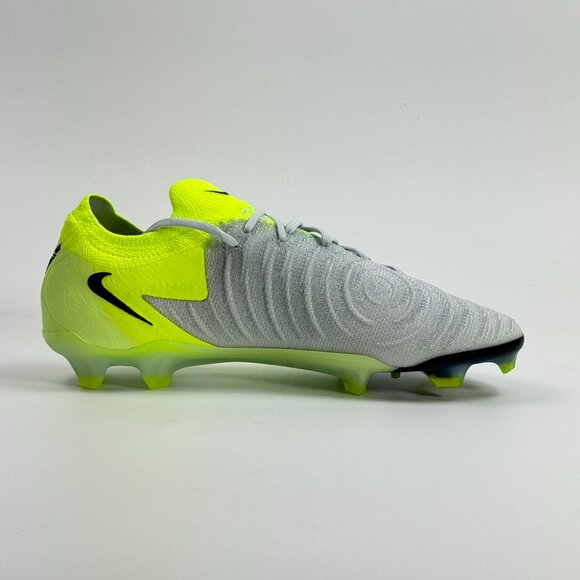 Nike Phantom Luna 2 Elite FG \'Mad Voltage Pack\' HF4355-003 Soccer size 9 main image 4